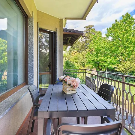 Casa Nives - By Impero House Apartamento Stresa